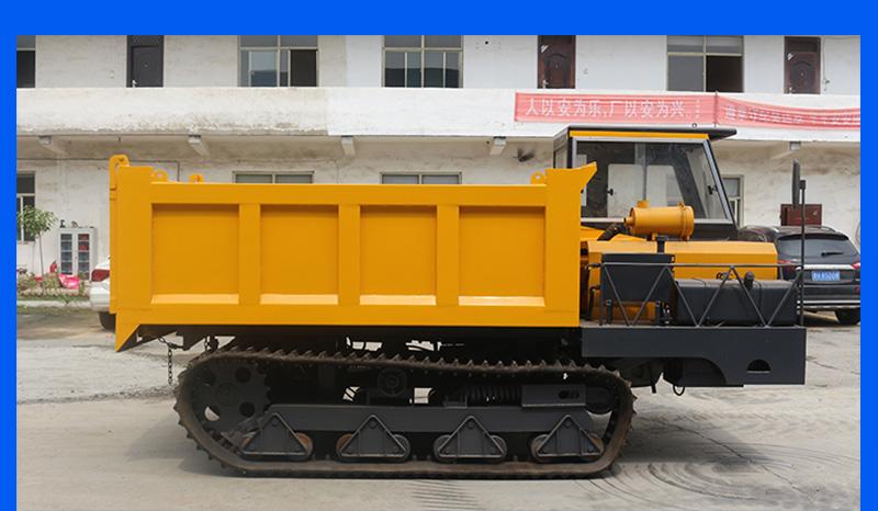 12噸履帶運(yùn)輸車(chē)實(shí)景拍攝